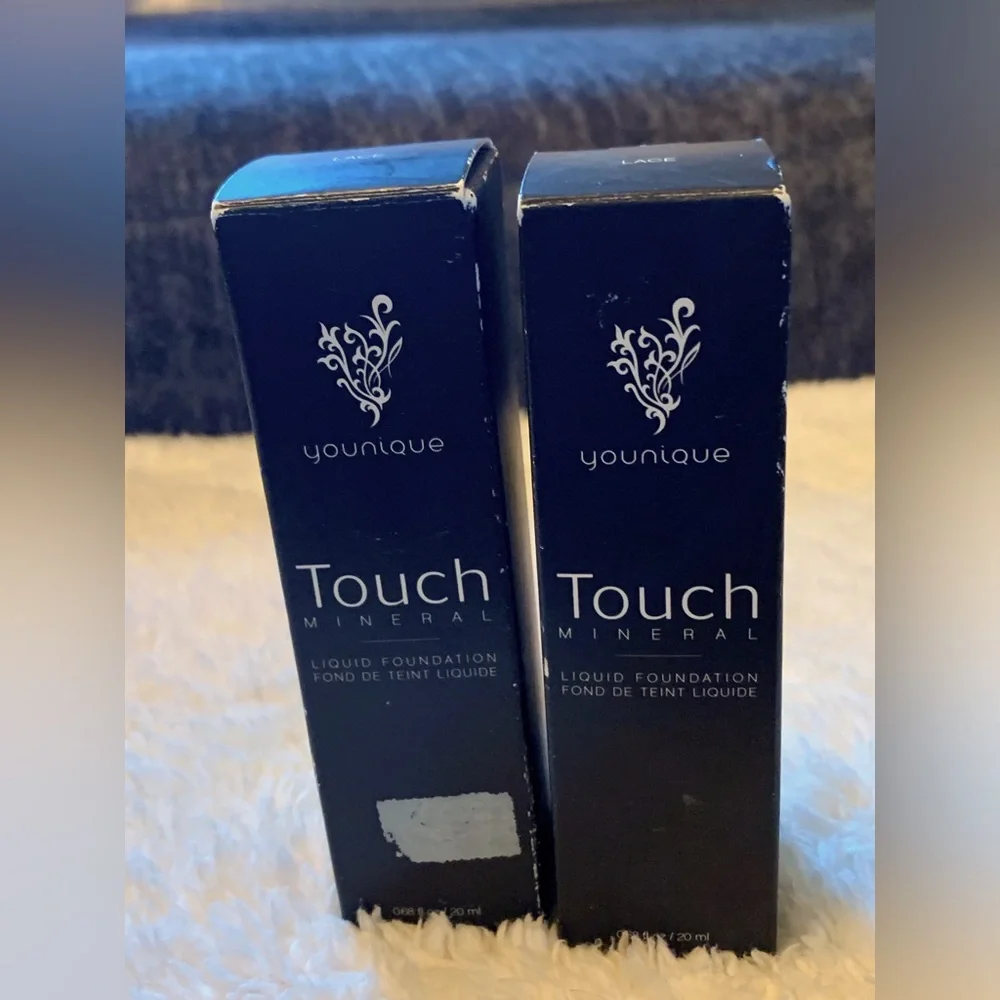 Younique Touch Mineral Liquid Foundation LACE - Picture 1 of 2